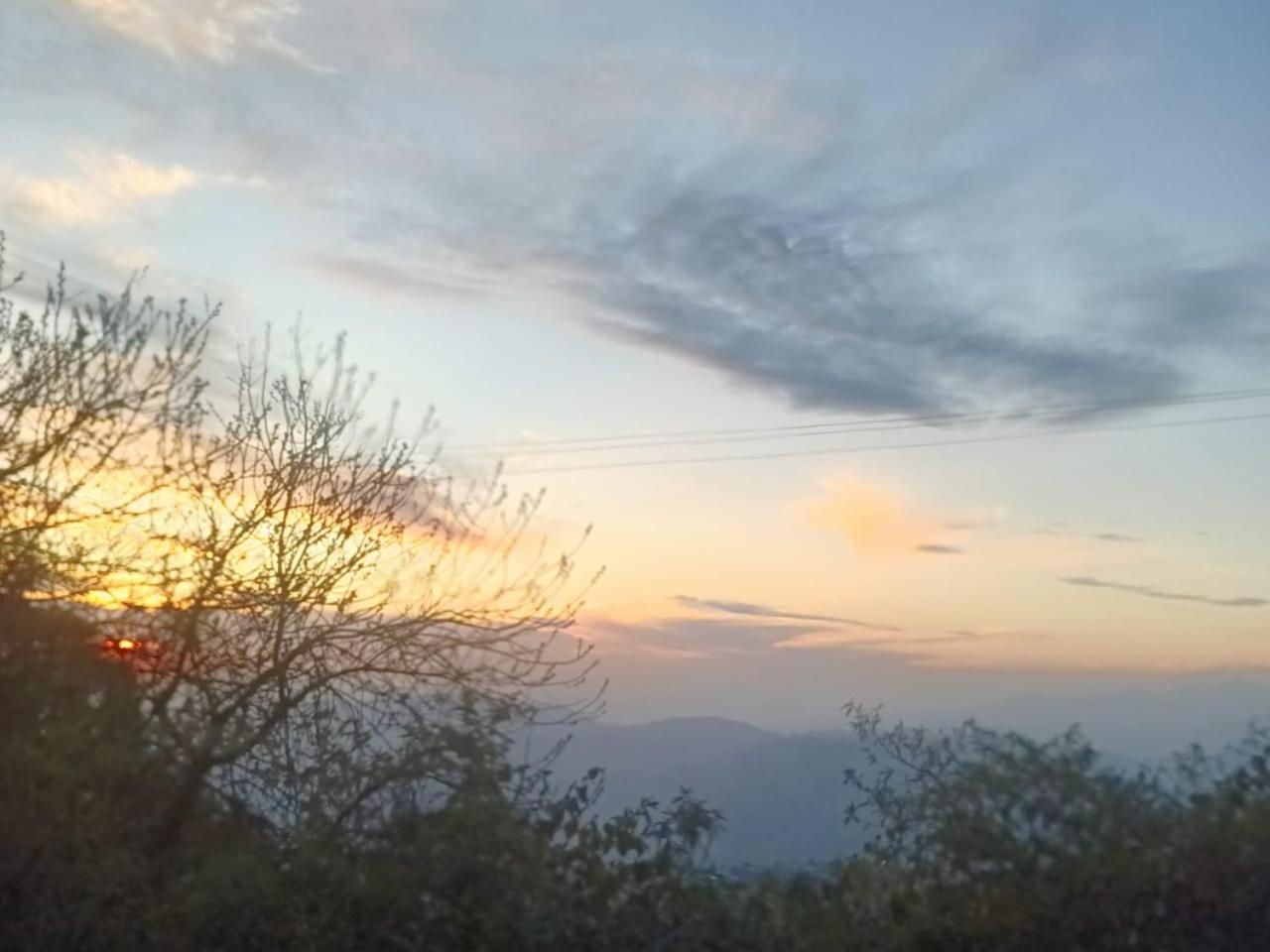 Mountain View Rooms Kasauli By Exoticstays Exterior foto